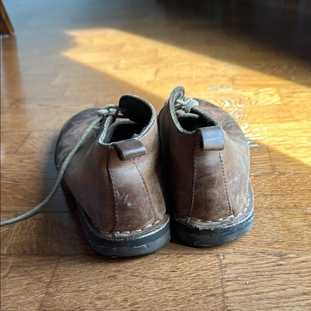 Brown Leather Men’s Chukka Boots